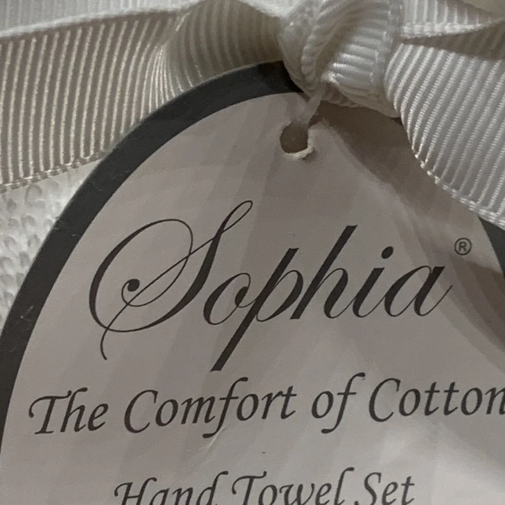 SOPHIA - THE COMFORT OF COTTON- Hand Towel Set - 2- MR. & MRS. EST 2018 🆕